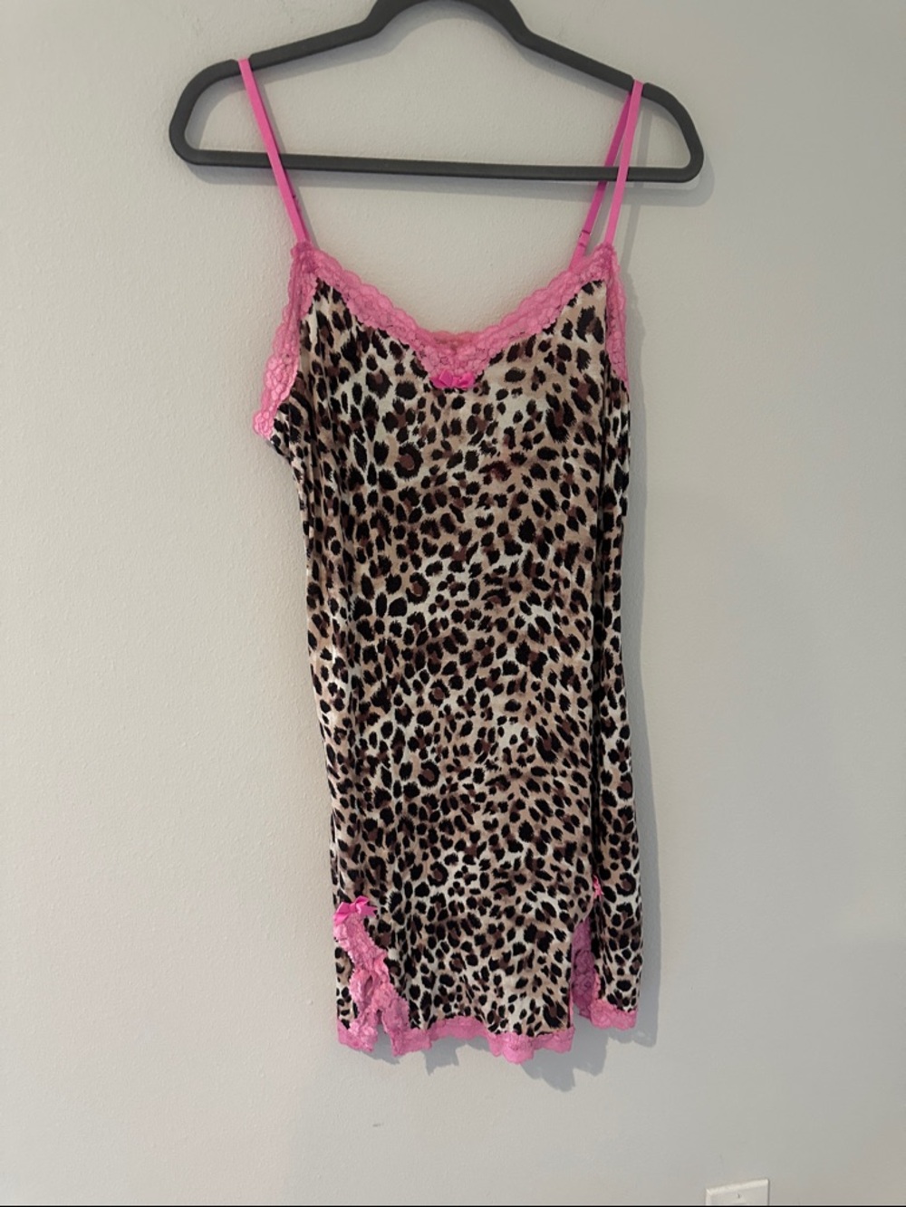 Y2K Betsey Johnson Leopard Print Slip Dress with Pink Lace Trim Size Medium